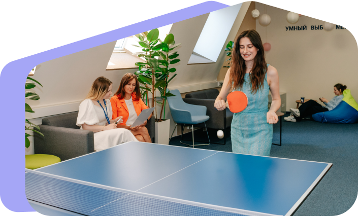 Играем в настольный теннис и волейбол