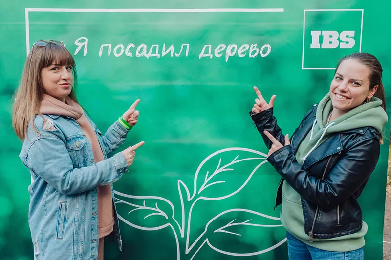Сотрудники IBS восстановили историческую аллею в Тимирязевском парке