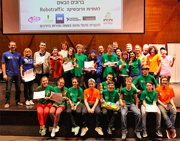 При поддержке IBS школьная команда сети ОРТ из России и Украины успешно выступила на международном юношеском конкурсе Robotraffic